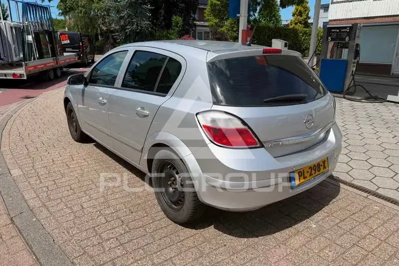 2006 Opel Astra