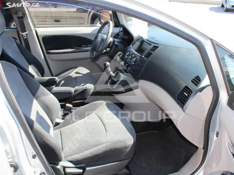 2007 Mitsubishi Grandis
