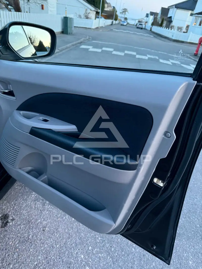2007 Mitsubishi Grandis