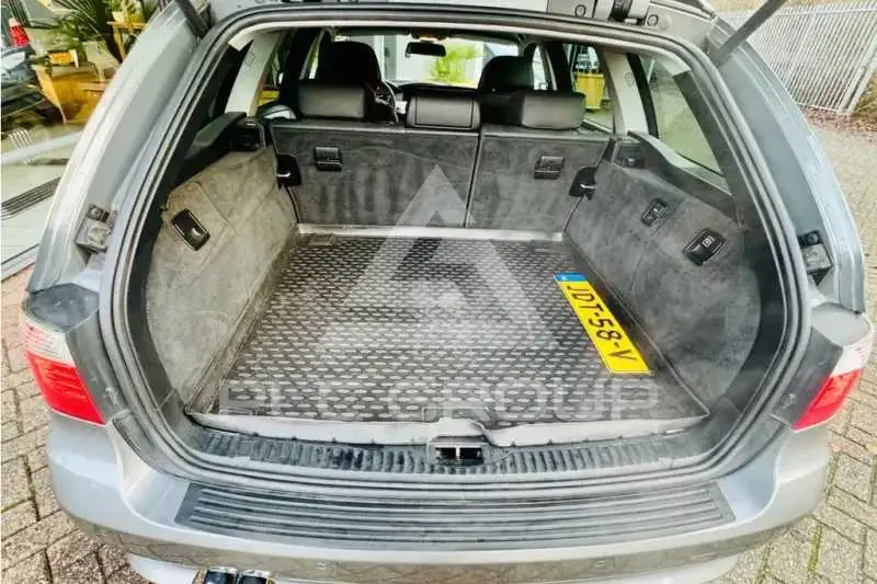 2007 BMW 523