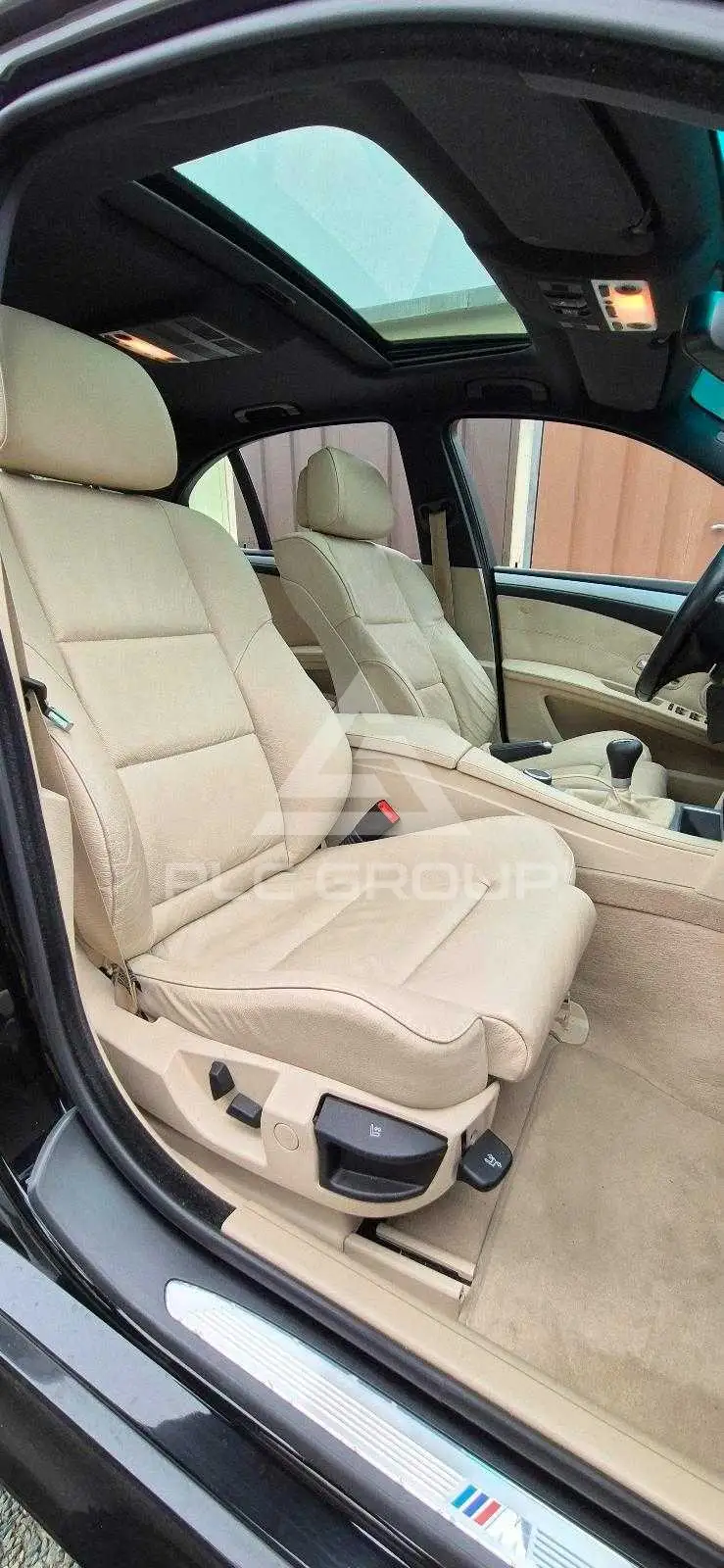 2007 BMW 523