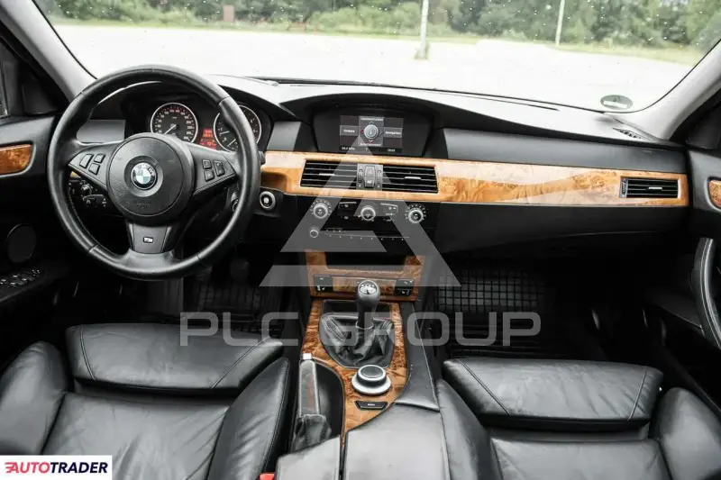 2007 BMW 523