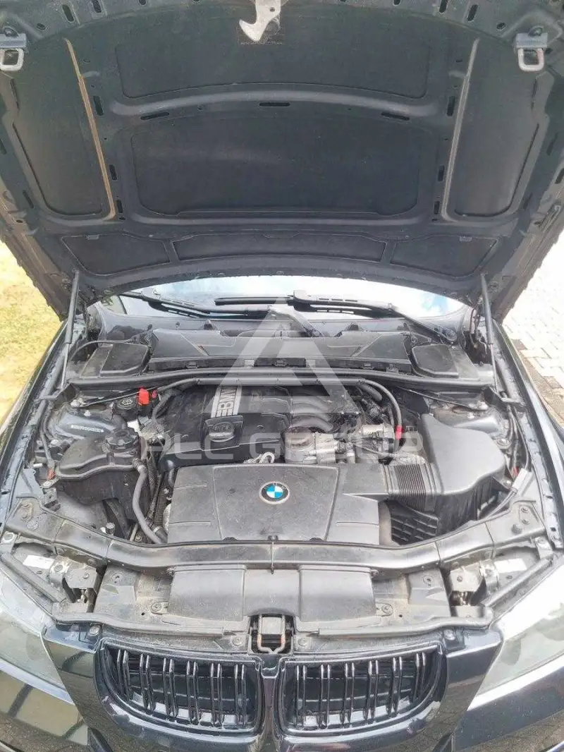 2007 BMW 330