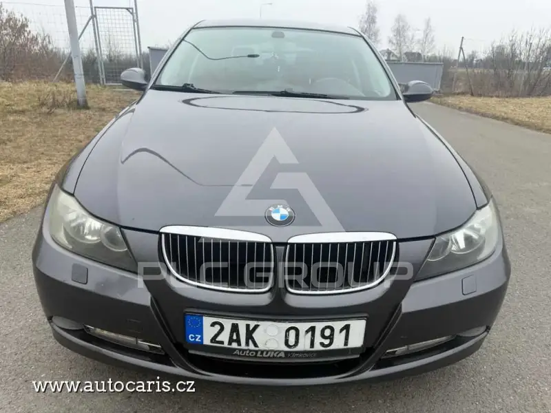 2007 BMW 330