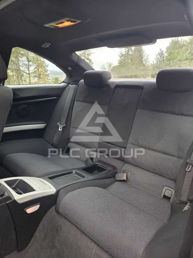 2007 BMW 330