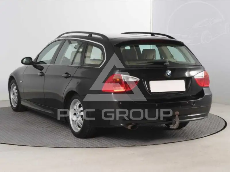 2007 BMW 330