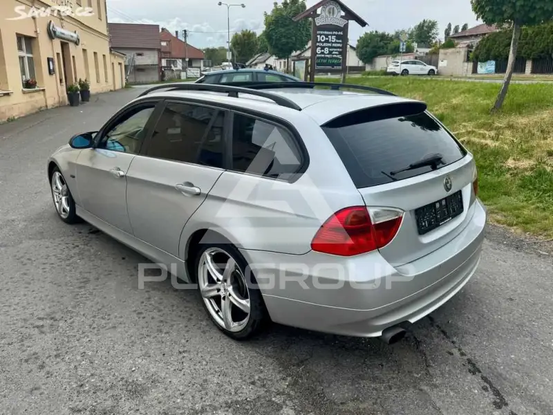 2007 BMW 330