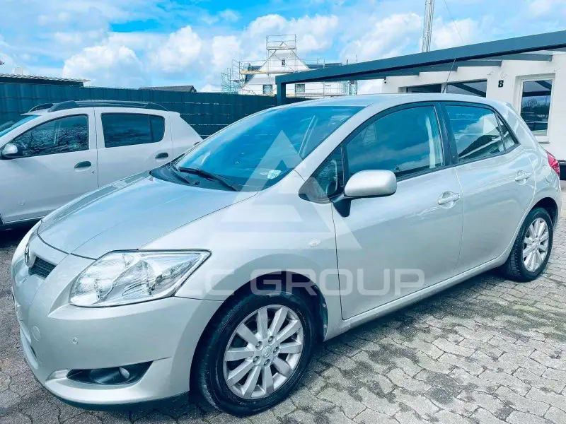2007 Toyota AURIS