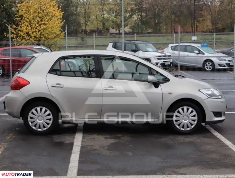 2007 Toyota AURIS