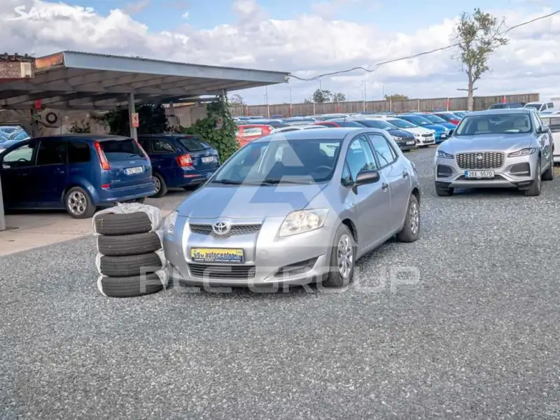 2007 Toyota AURIS