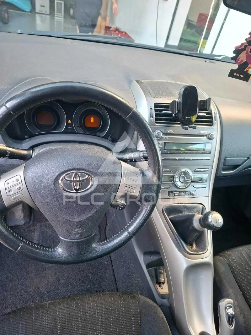 2007 Toyota AURIS