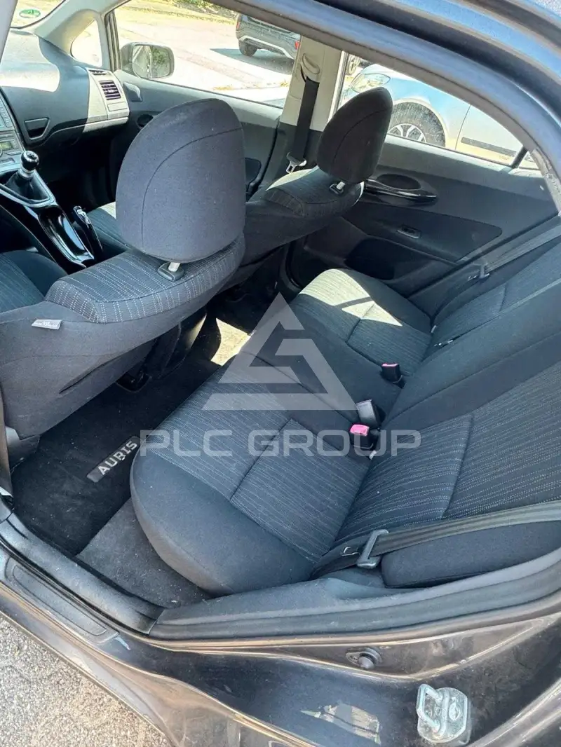 2007 Toyota AURIS