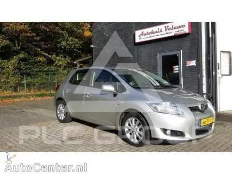 2007 Toyota AURIS