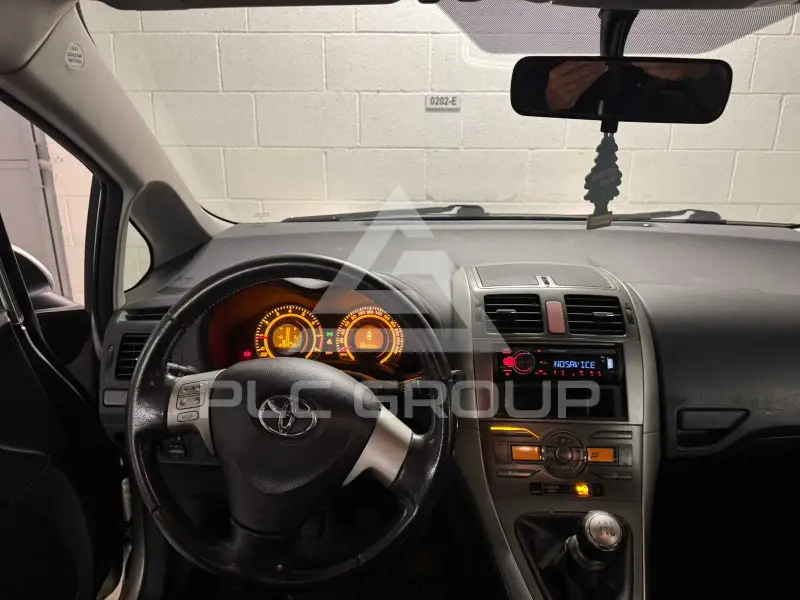 2007 Toyota AURIS