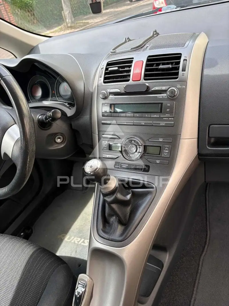 2007 Toyota AURIS