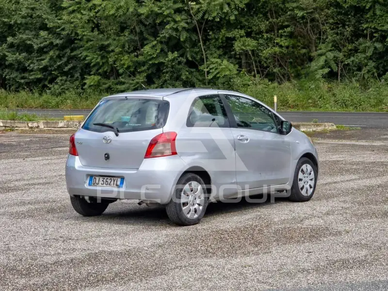 2007 Toyota YARIS