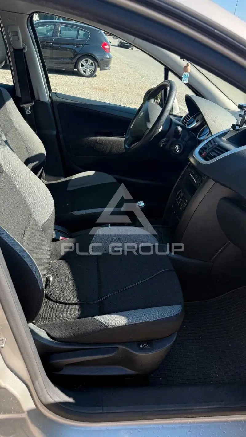2007 Peugeot 207