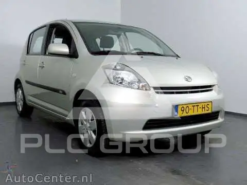 2007 Daihatsu Sirion