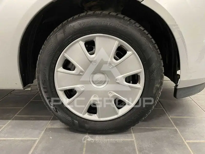 2007 Ford FIESTA