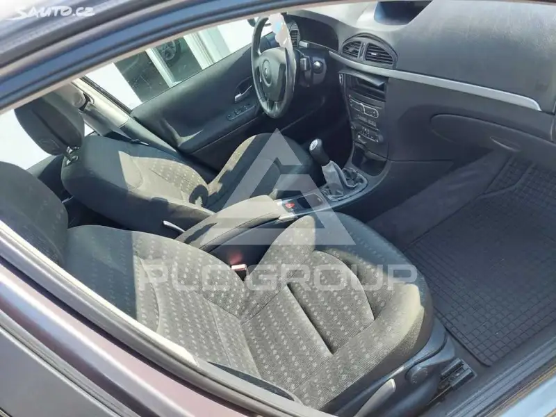 2007 Renault Laguna