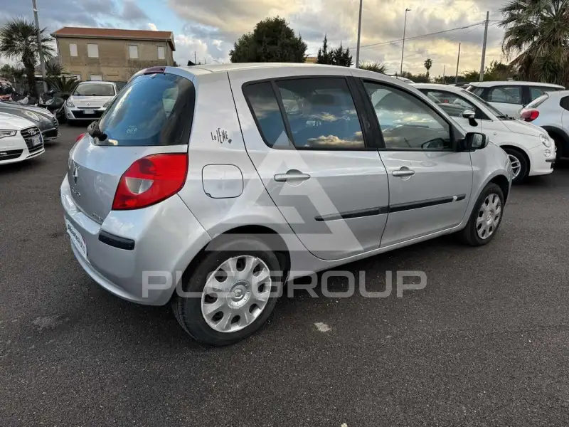 2007 Renault Clio