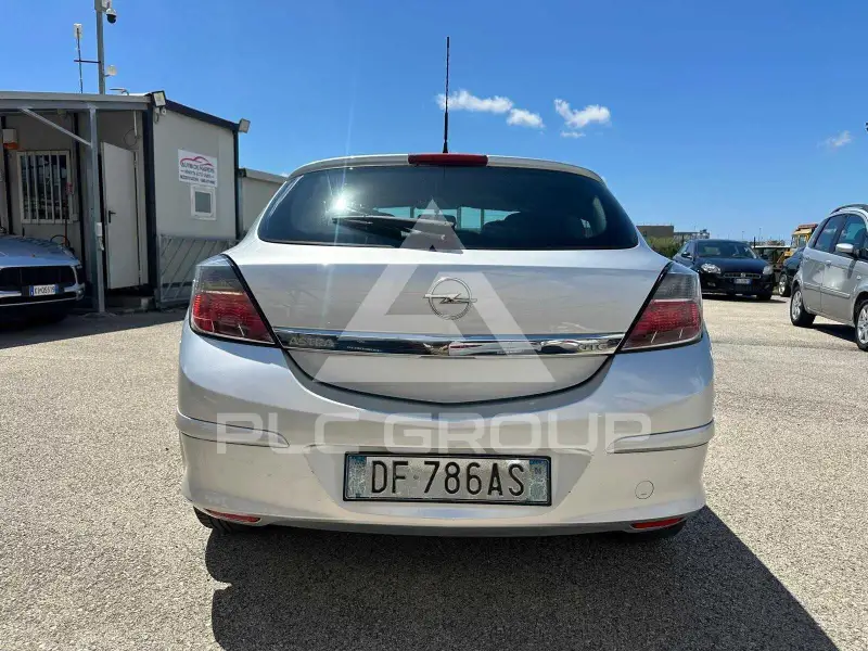 2007 Opel Astra