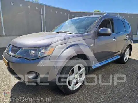 2008 Mitsubishi OUTLANDER