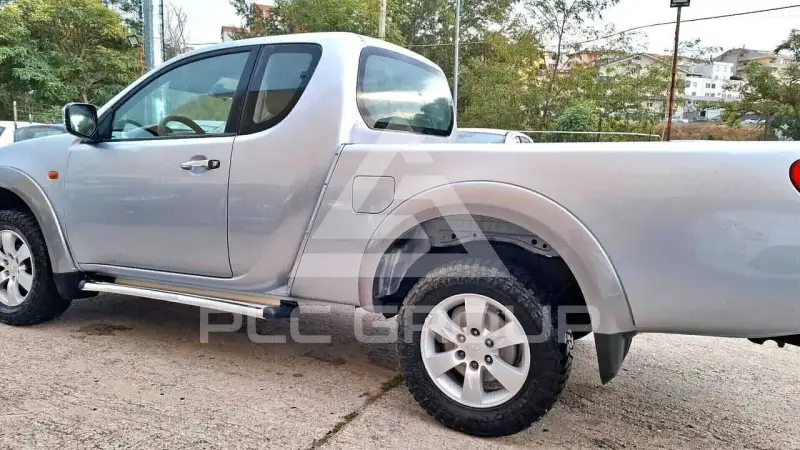 2008 Mitsubishi L200