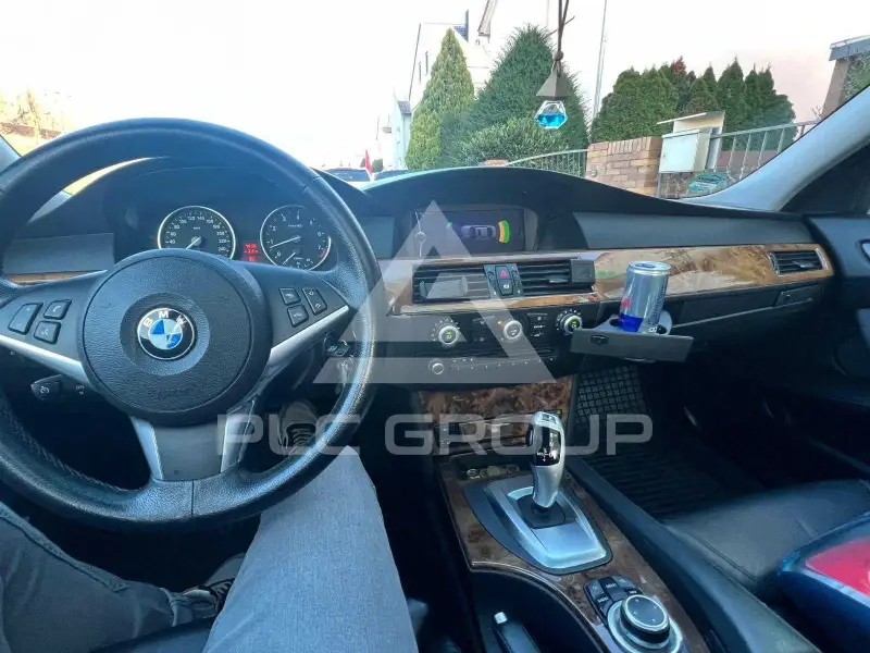 2008 BMW 523