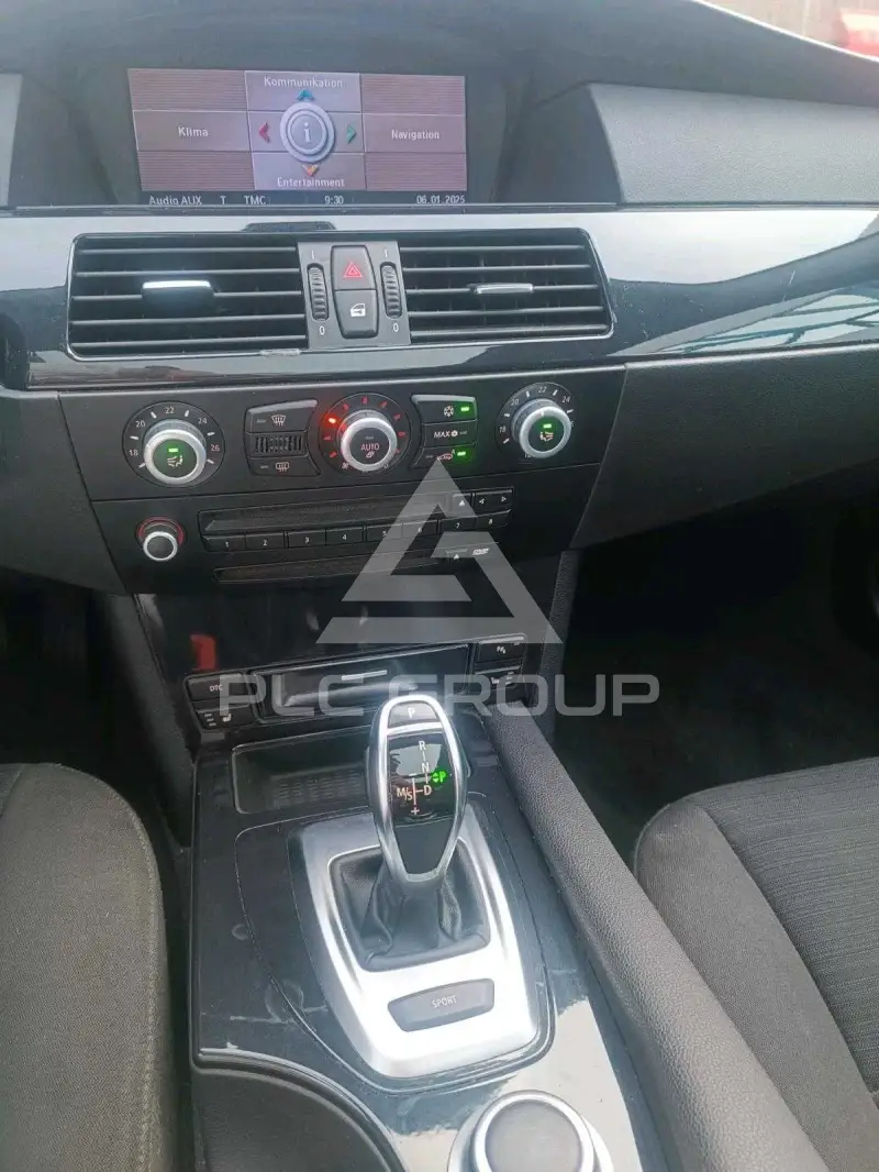 2008 BMW 523