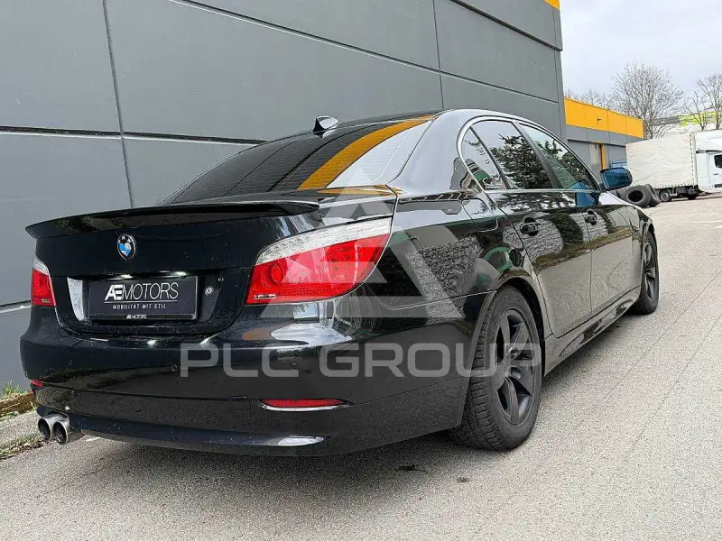 2008 BMW 523