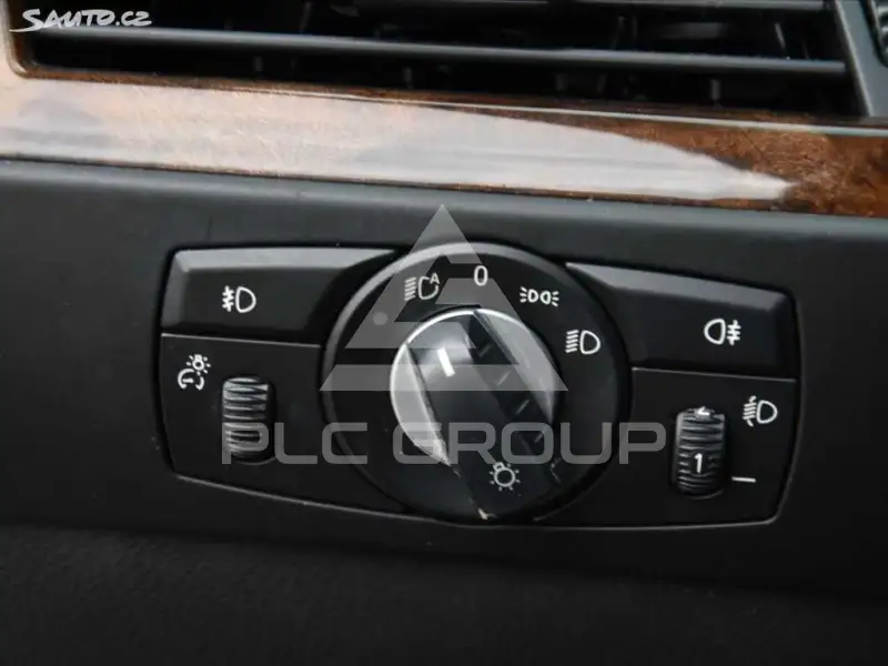 2008 BMW 523