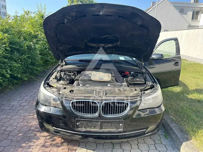 2008 BMW 523