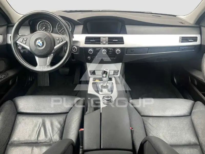 2008 BMW 523