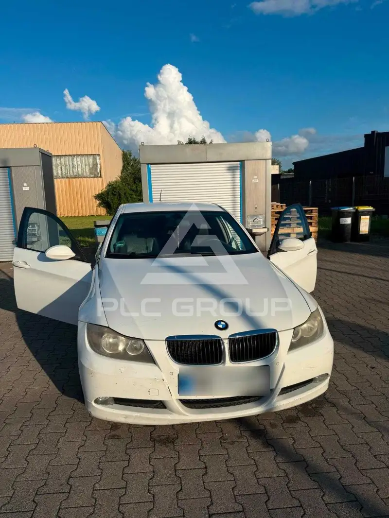 2008 BMW 330