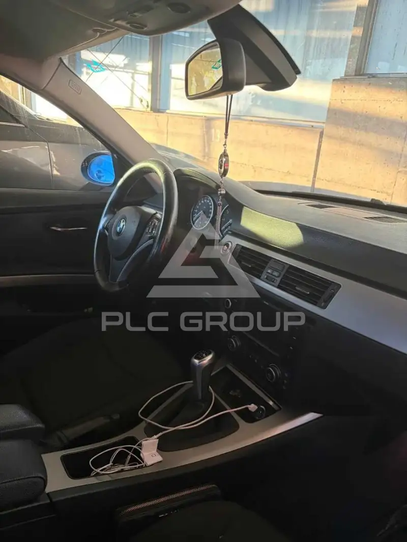 2008 BMW 330