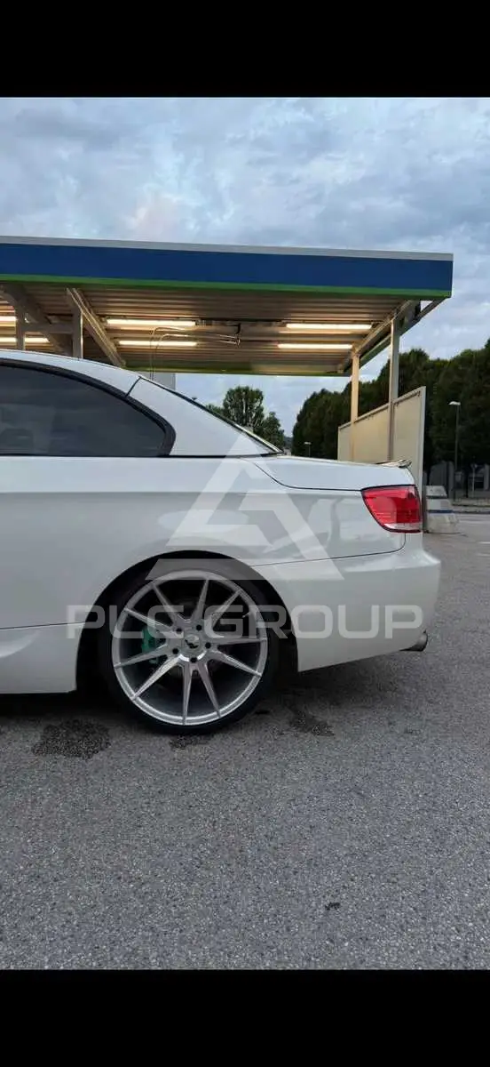 2008 BMW 330