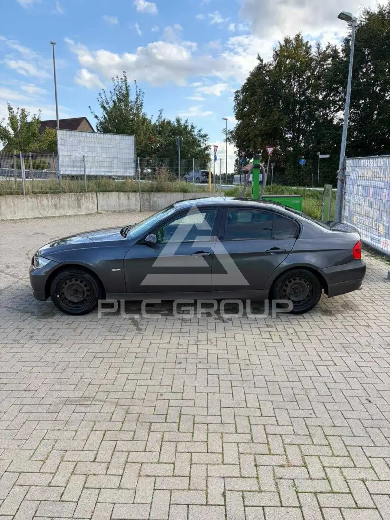 2008 BMW 330