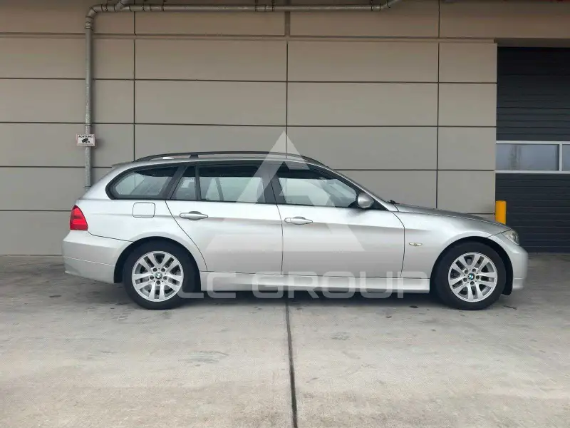 2008 BMW 330