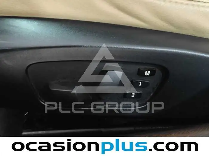 2008 BMW 330