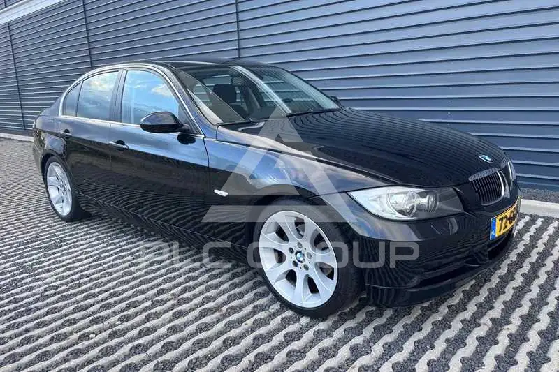 2008 BMW 330