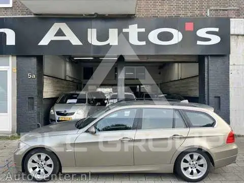 2008 BMW 330