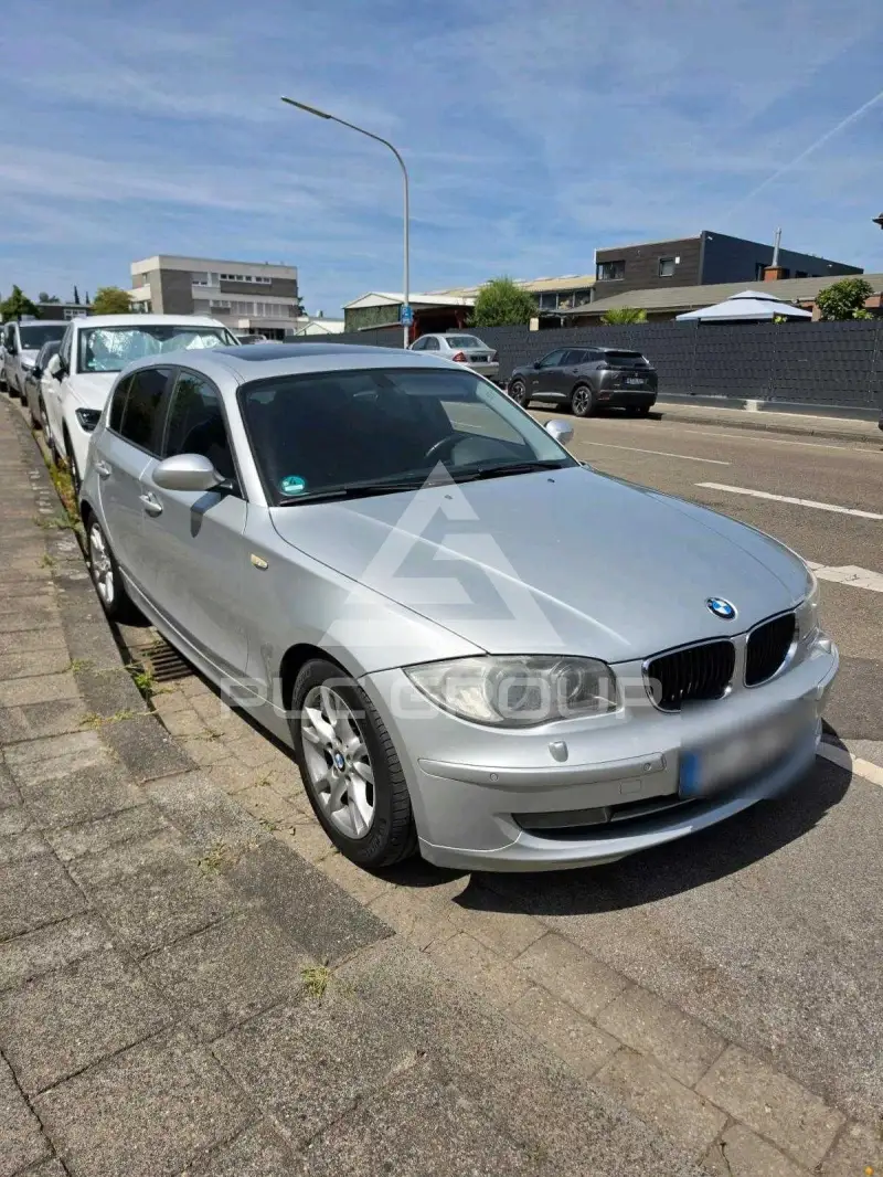 2008 BMW 120