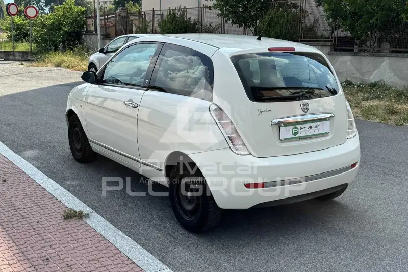 2008 Lancia YPSILON