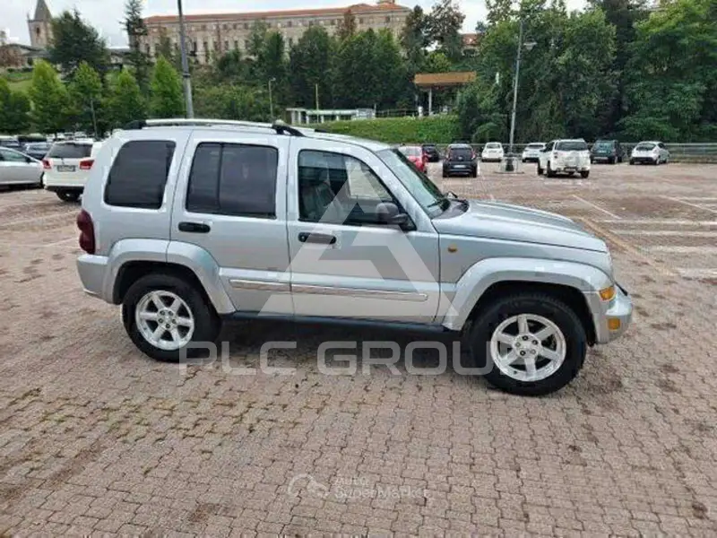 2008 Jeep CHEROKEE