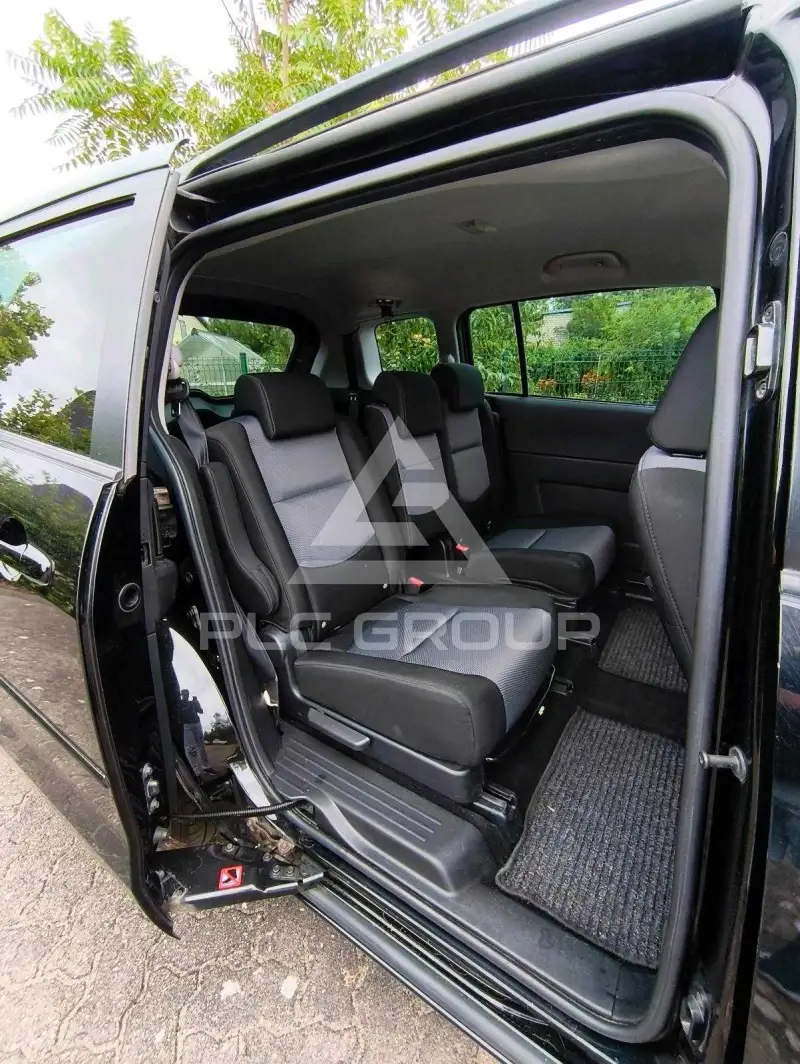 2008 Mazda 5