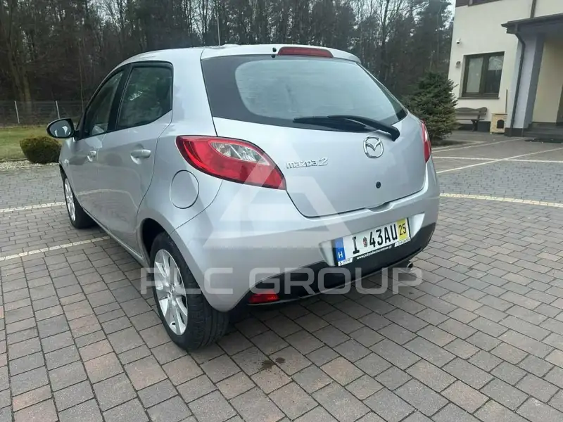 2008 Mazda 2