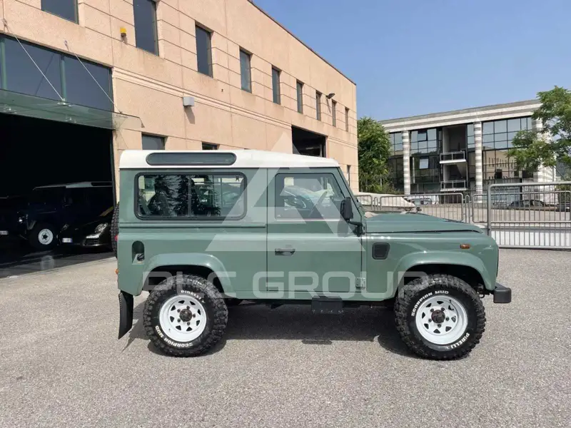 2008 Land Rover DEFENDER
