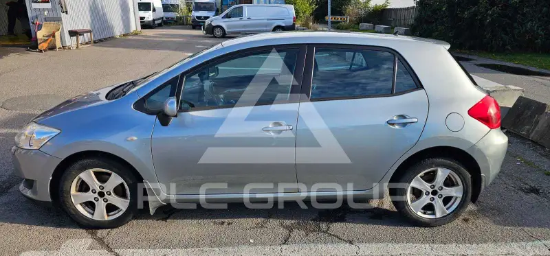 2008 Toyota AURIS