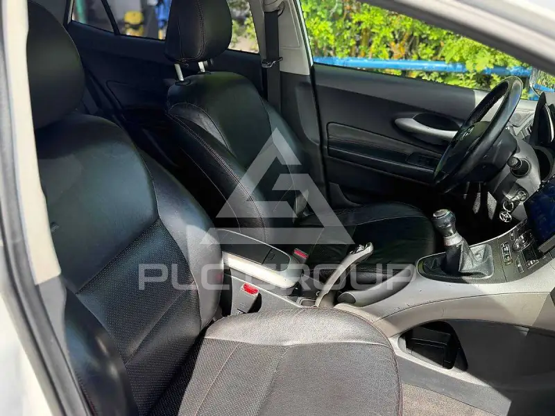 2008 Toyota AURIS